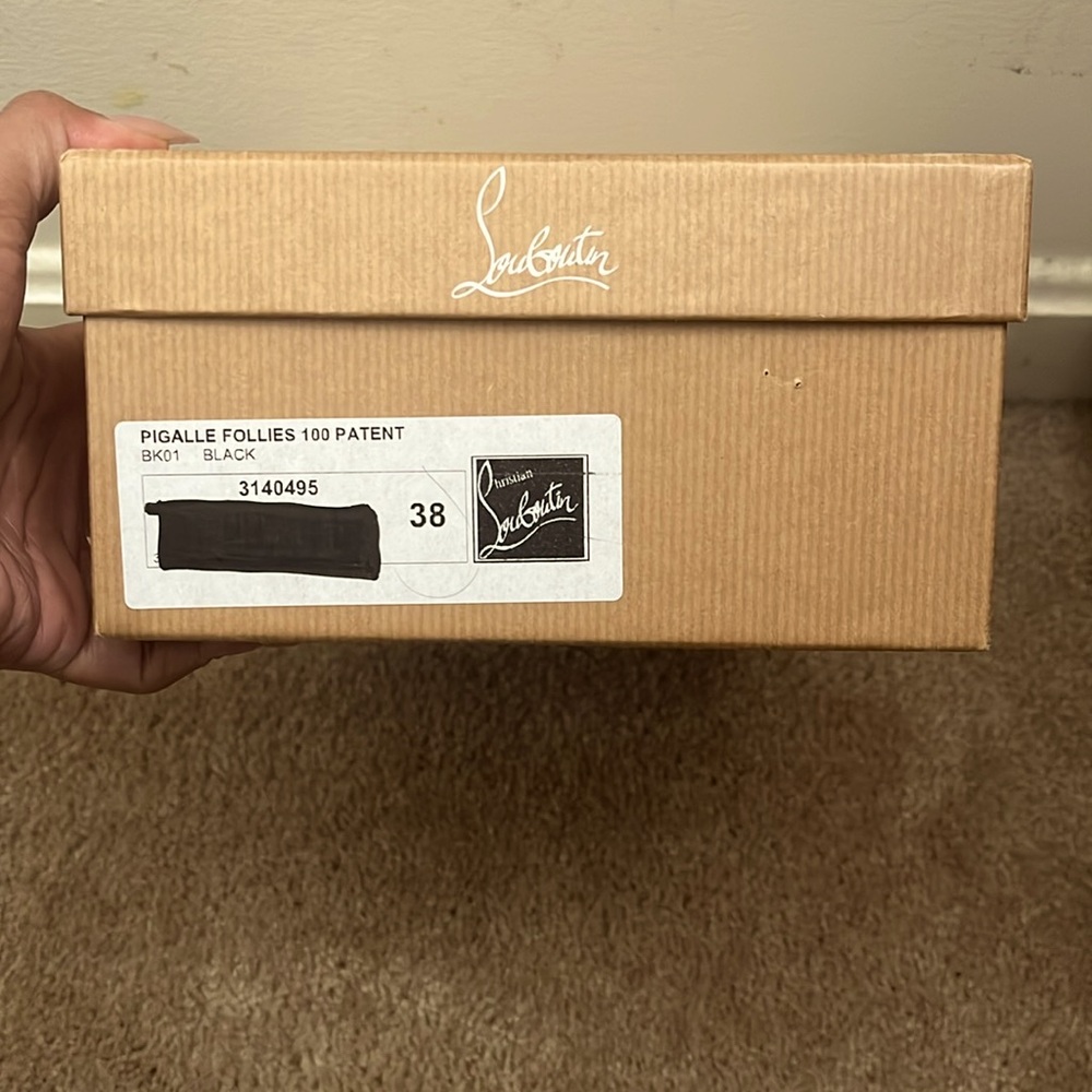 NW Christian Louboutin 
Pigalle 100MM Patent Leather Pumps
38 (8)